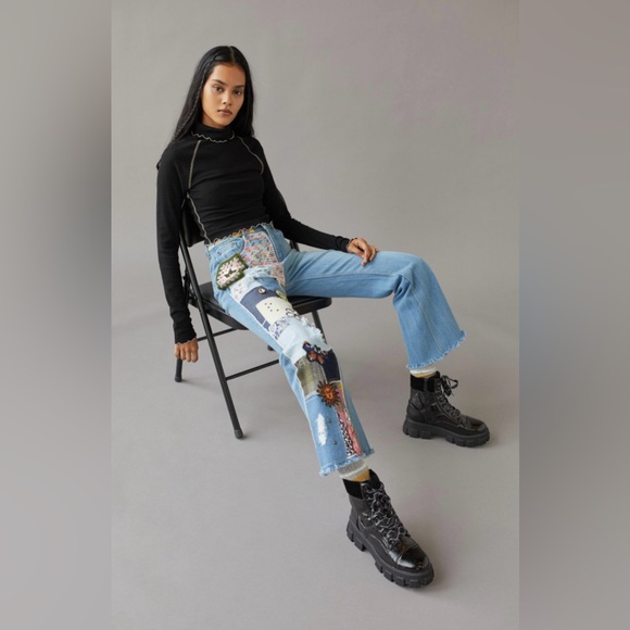 BDG High-Waisted Patchwork Hippie Retro Flare Leg Indigo Craft Jeans NWT Size 25 - Picture 2 of 16